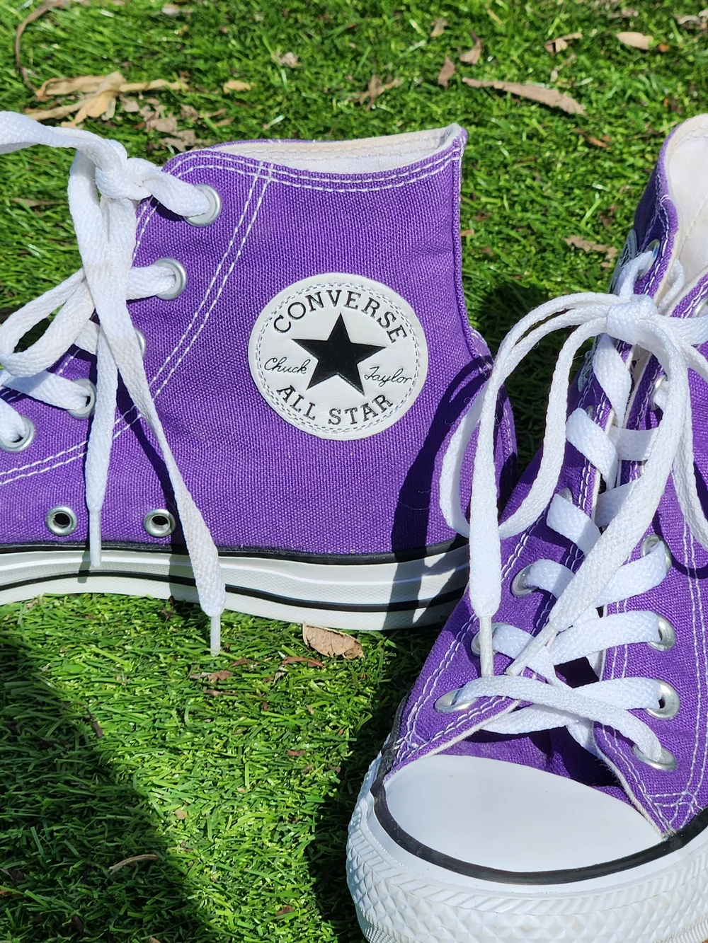 WOMENS CHUCK TAYLOR ALL STAR HIGH TOP SNEAKER - Picture 4 of 7
